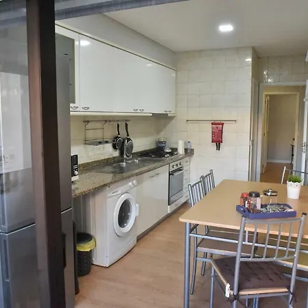 Apartment Bus Station Flat *