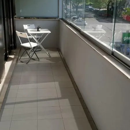 Apartment Bus Station Flat *